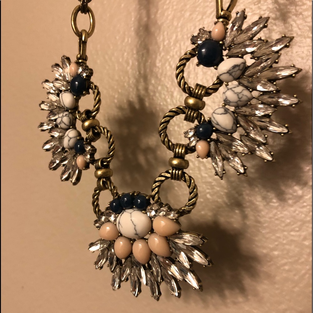 Statement necklace